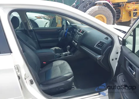 2016 Subaru Legacy 2.5I Limited из США, поврежденный, VIN 4S3BNAN60G3023395